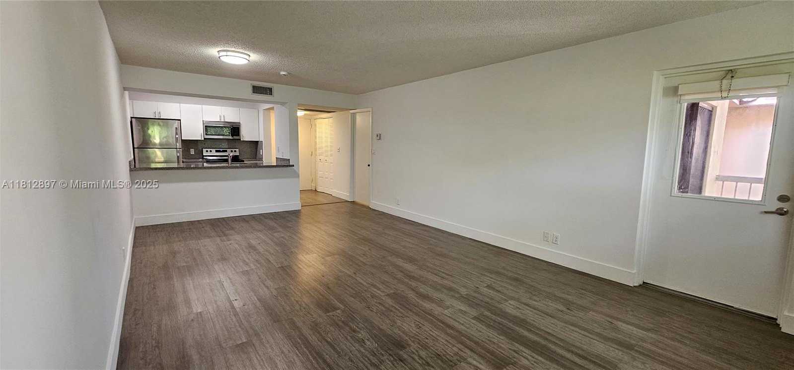 Small Image of 8100 GENEVA CT #540, Doral Number 2