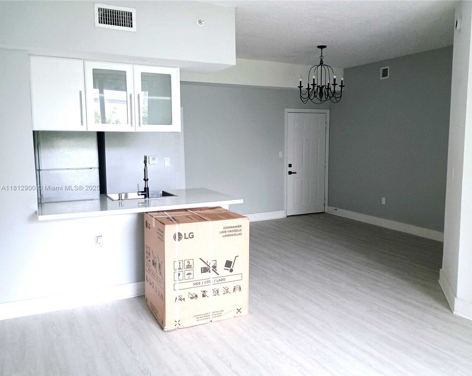 Small Image of 275 NORTH EAST 18TH ST #303, Miami Number 5