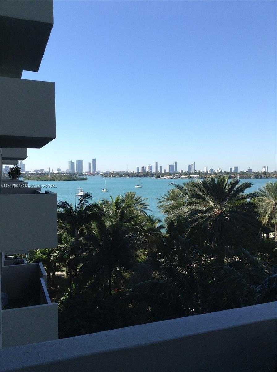 Small Image of 1500 BAY RD #644S, Miami Beach Number 2