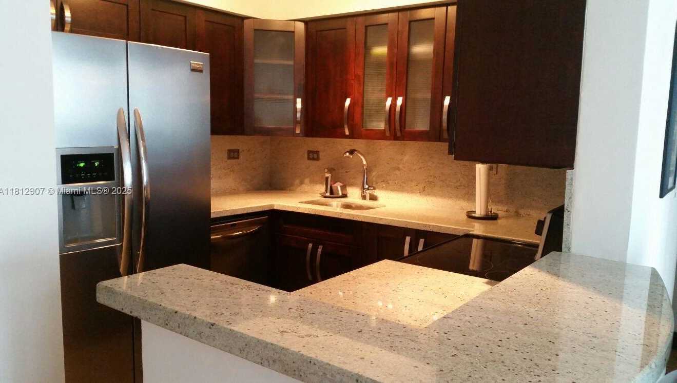 Small Image of 1500 BAY RD #644S, Miami Beach Number 8