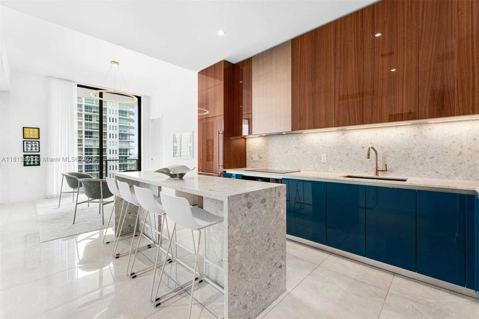 Small Image of 2655 SOUTH BAYSHORE DR #1106, Miami Number 14