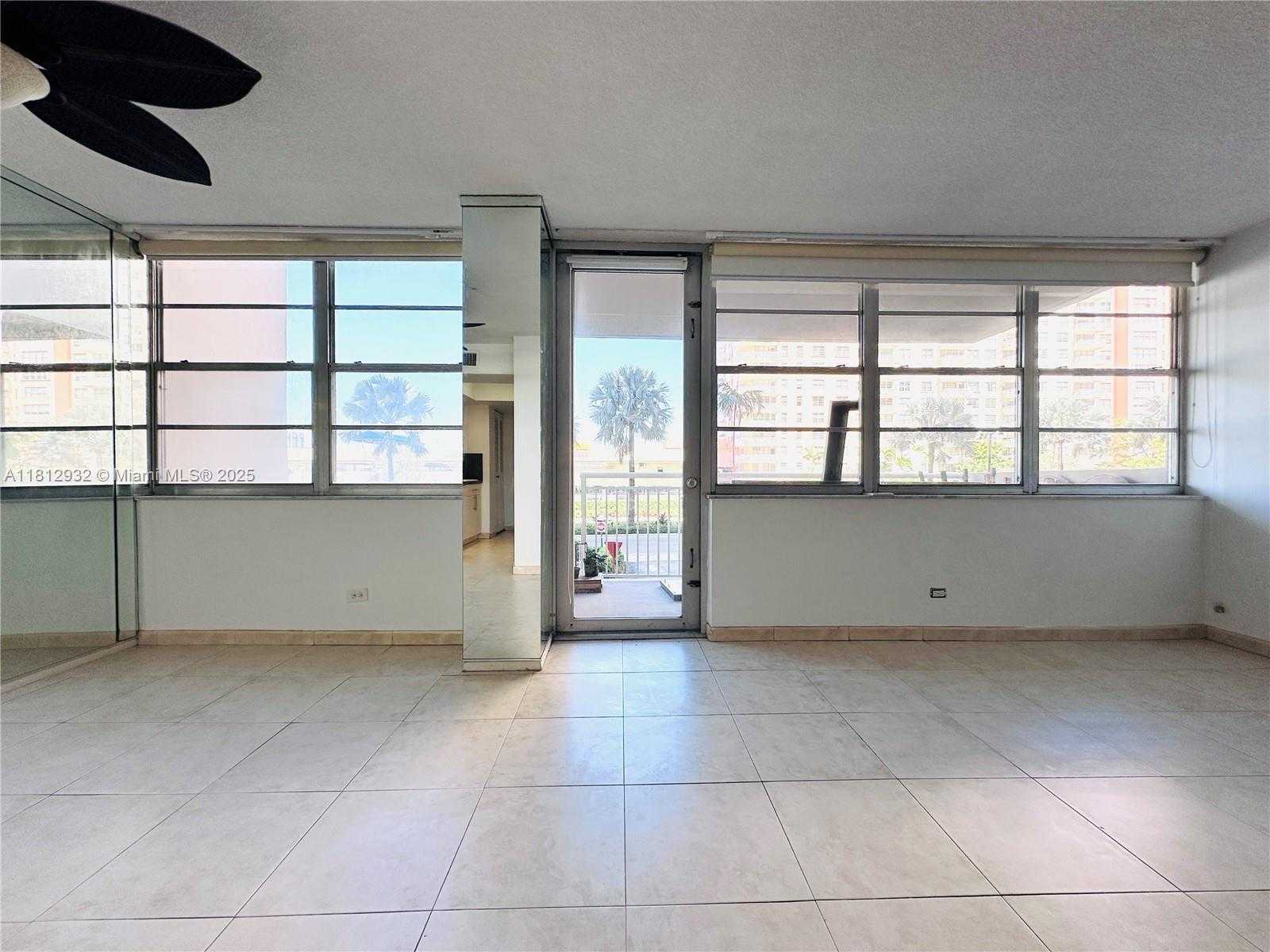 Small Image of 250 174TH ST #115, Sunny Isles Beach Number 10