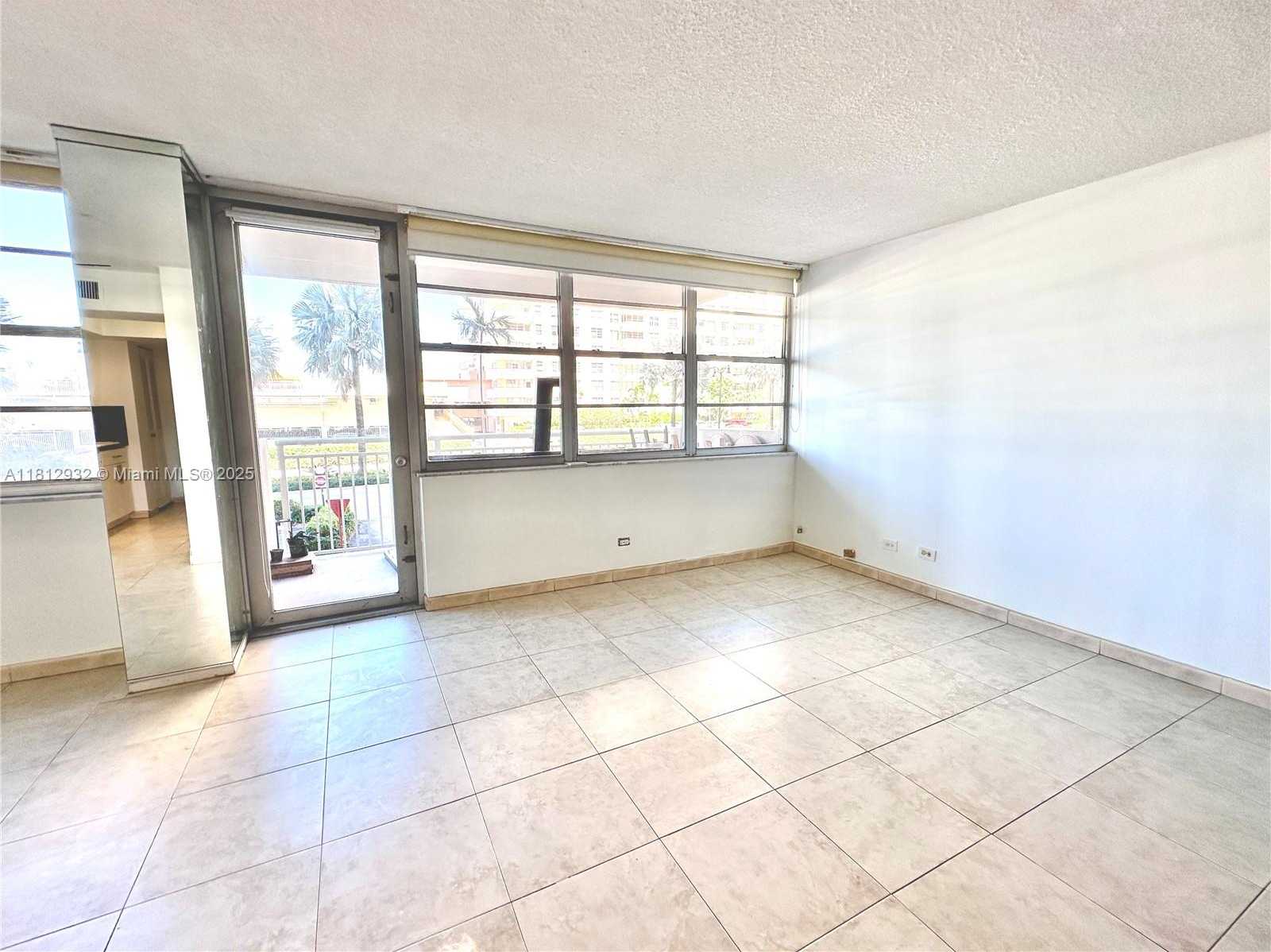 Small Image of 250 174TH ST #115, Sunny Isles Beach Number 12