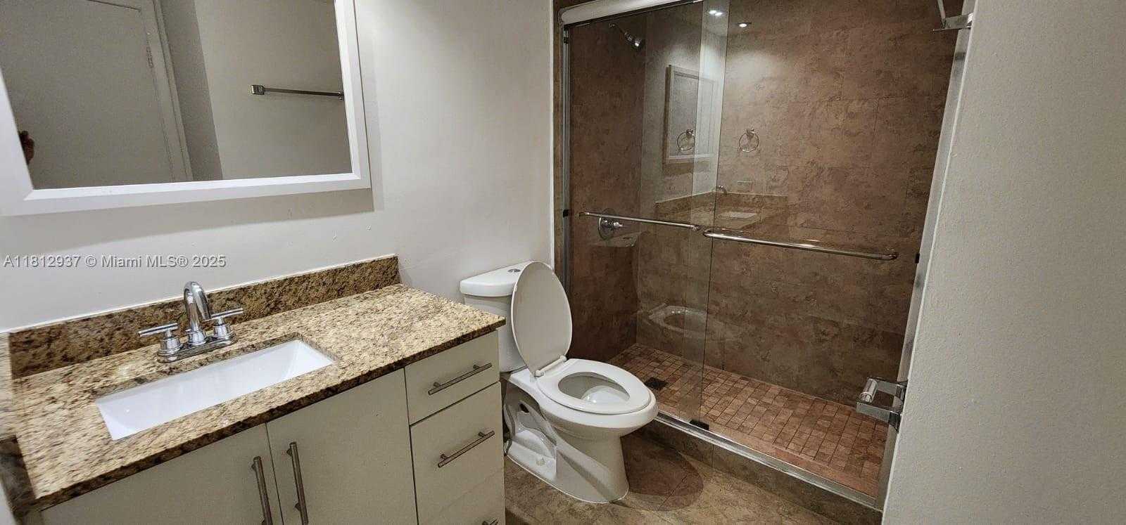 Small Image of 8100 GENEVA CT #132, Doral Number 8