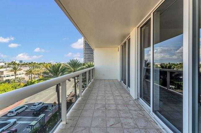 Small Image of 9595 COLLINS AVE #N5-F, Surfside Number 19