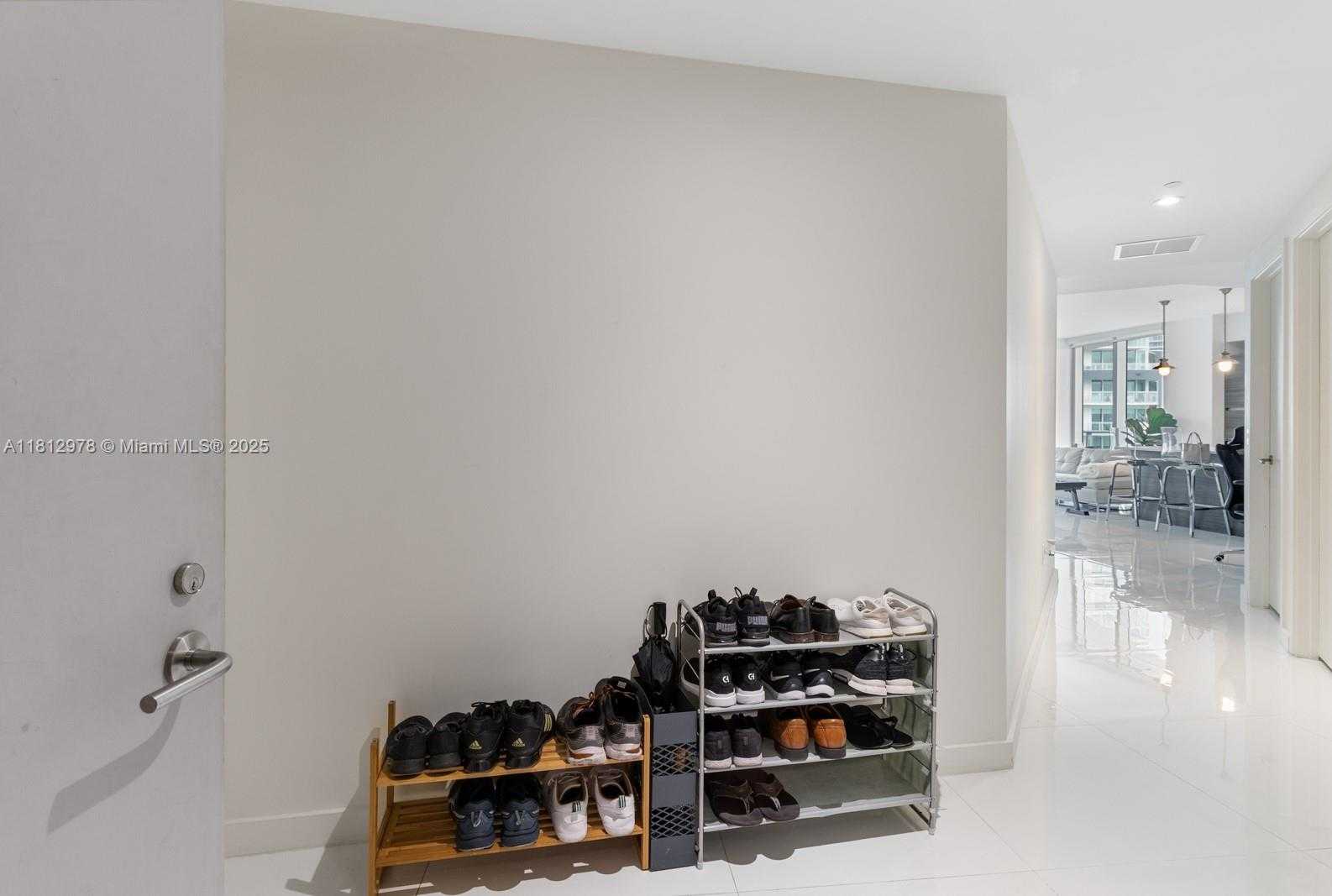 Small Image of 1100 SOUTH MIAMI AVE #2801, Miami Number 15