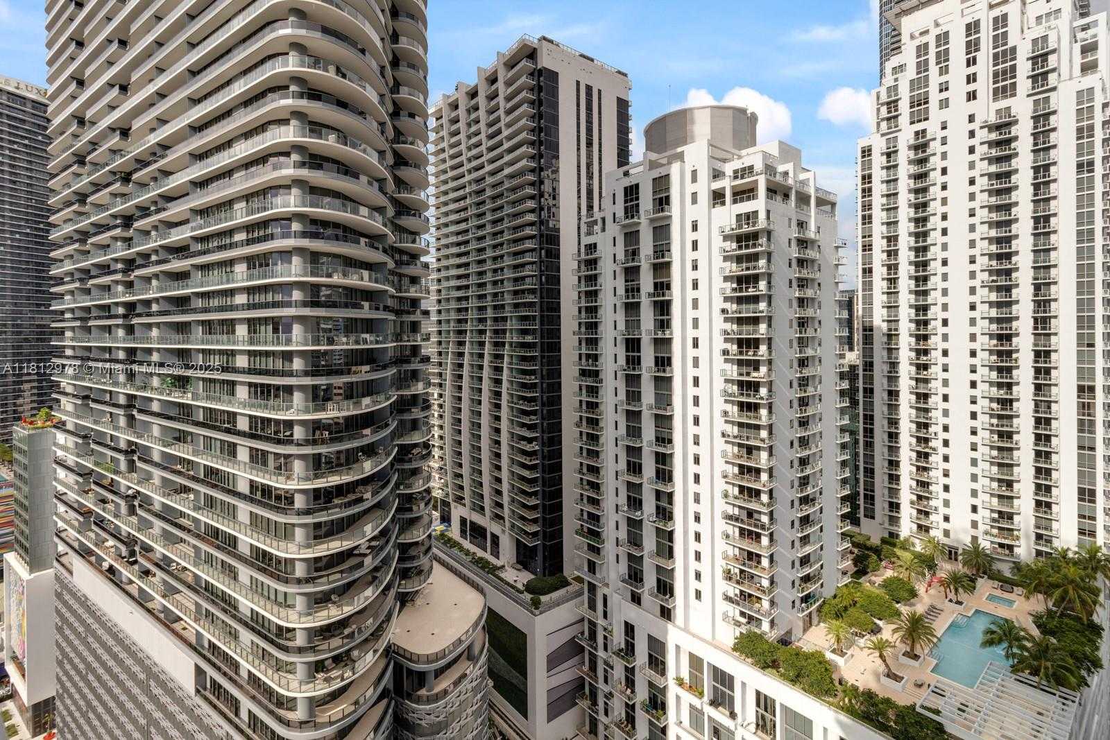 Small Image of 1100 SOUTH MIAMI AVE #2801, Miami Number 16