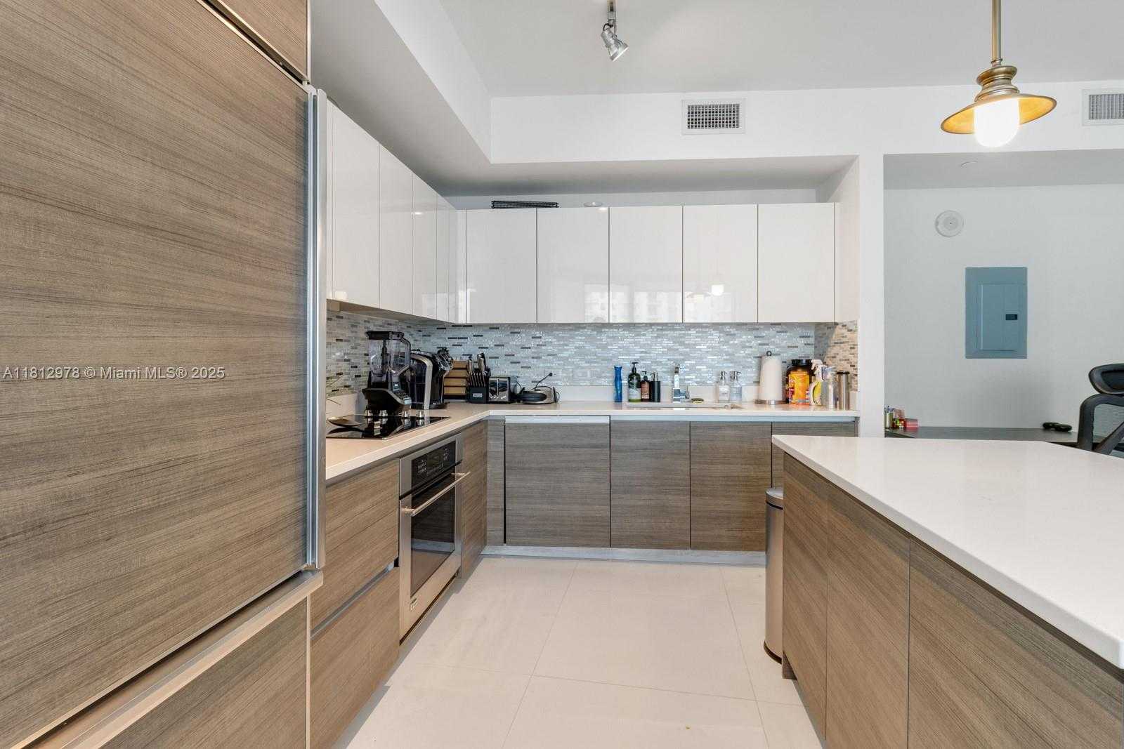 Small Image of 1100 SOUTH MIAMI AVE #2801, Miami Number 6