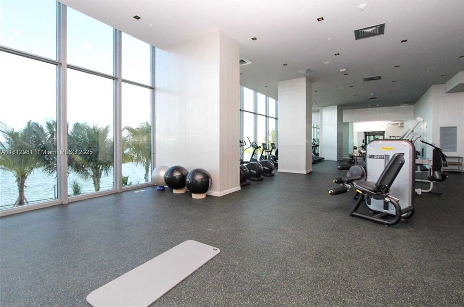 Small Image of 2900 NORTH EAST 7TH AVE #1805, Miami Number 17