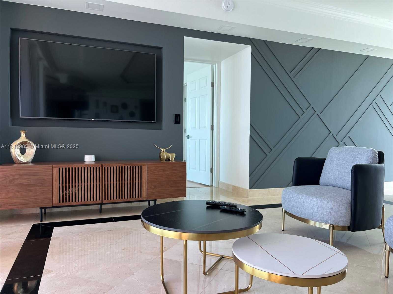 Small Image of 3370 HIDDEN BAY DR #2415, Aventura Number 18
