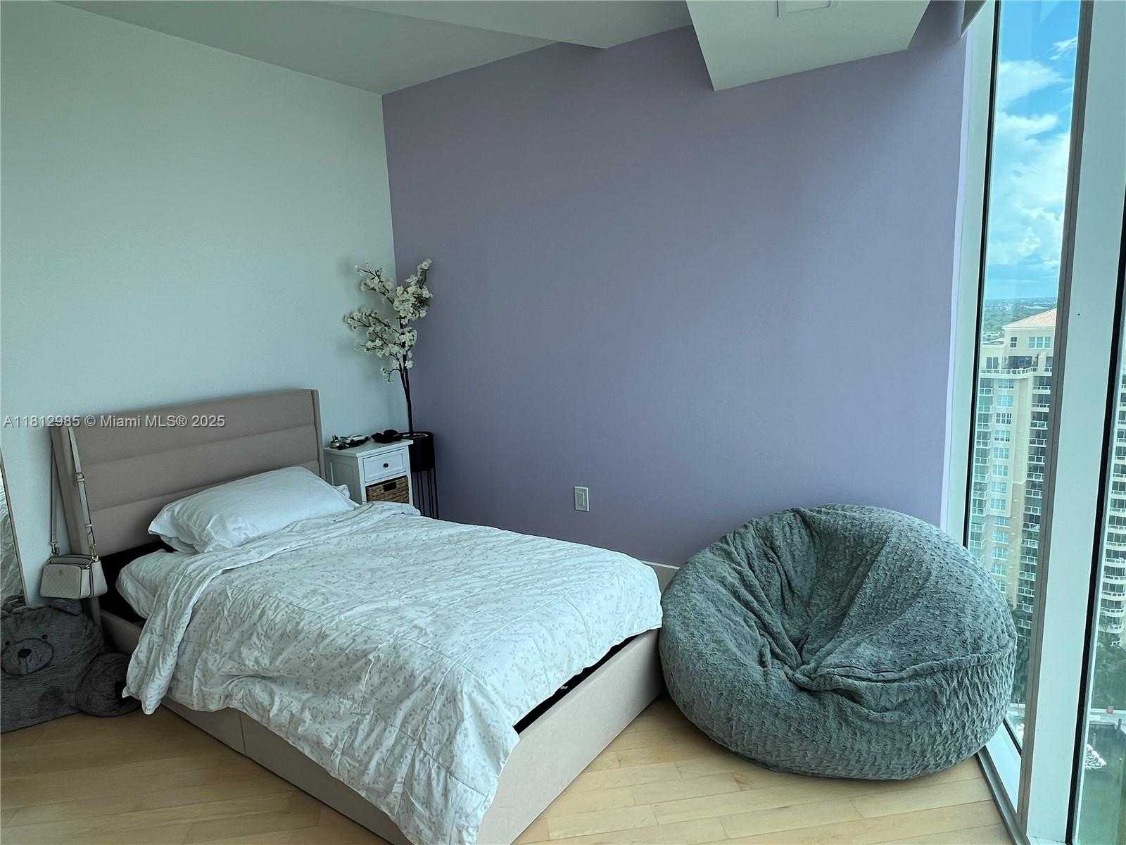 Small Image of 3370 HIDDEN BAY DR #2415, Aventura Number 22