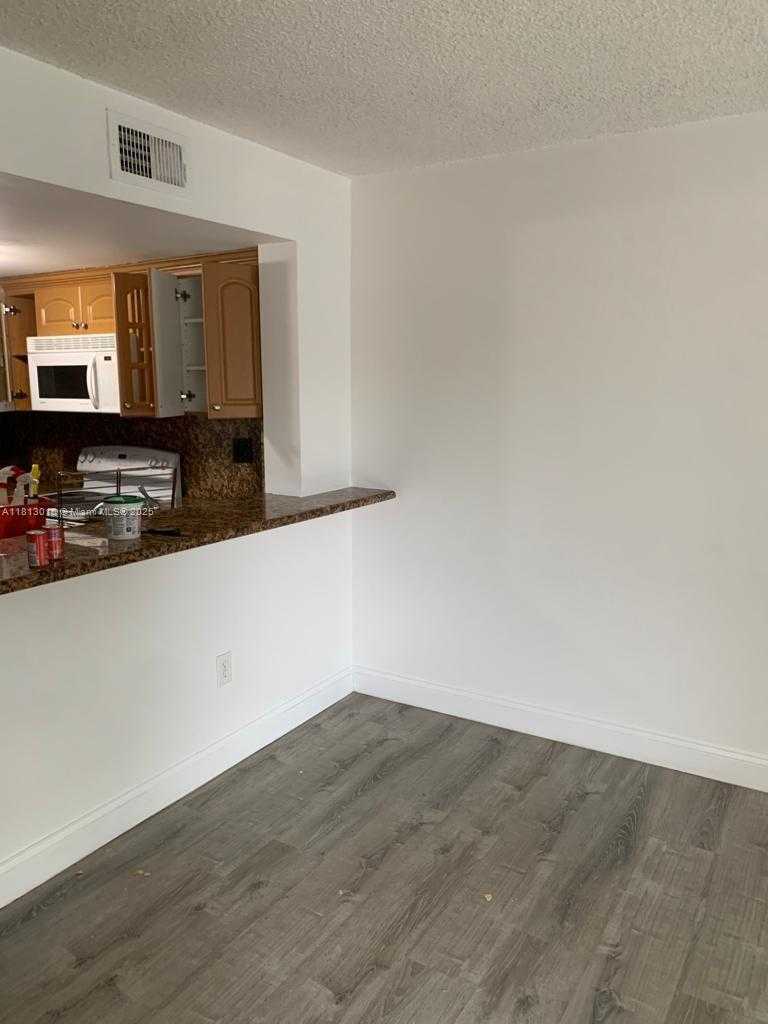 Small Image of 8695 NORTH WEST 6TH LN #2-201, Miami Number 3