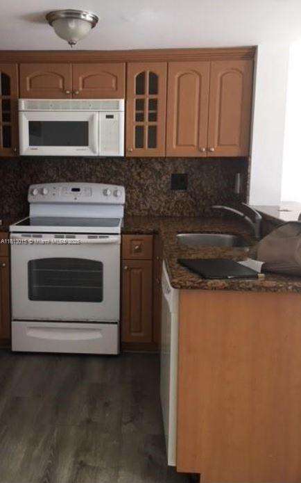 Small Image of 8695 NORTH WEST 6TH LN #2-201, Miami Number 4