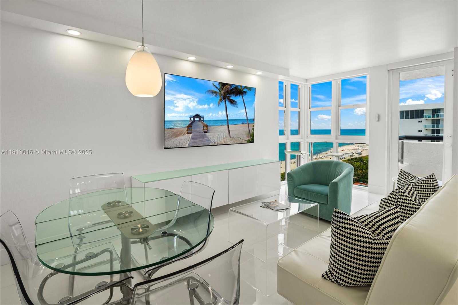 Small Image of 2555 COLLINS AVE #1714, Miami Beach Number 28