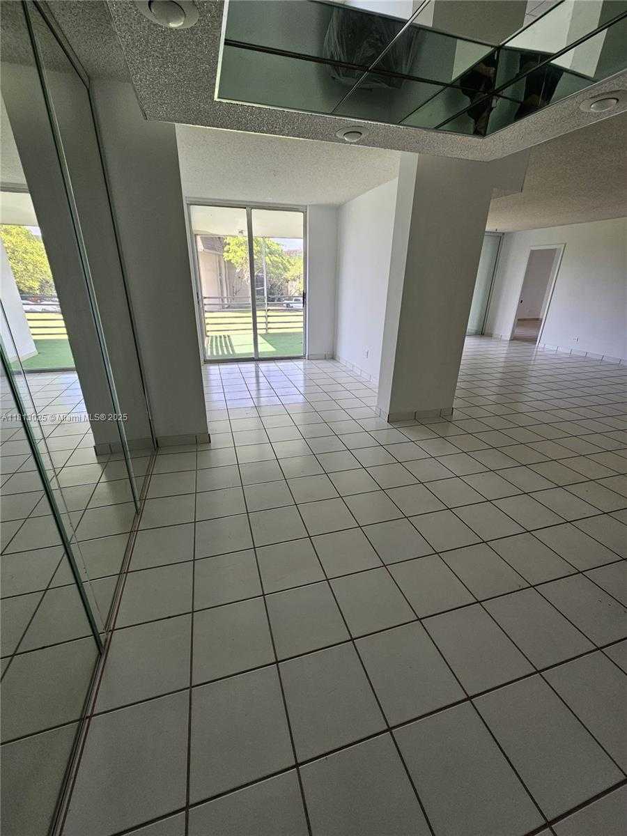 Small Image of 447 NORTH EAST 195TH ST #220, Miami Number 7