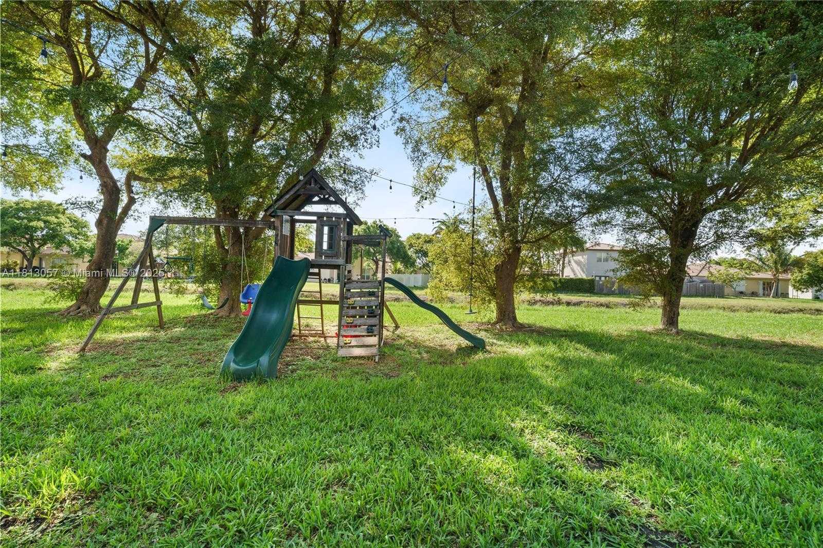 Small Image of 1180 NORTH EAST 41ST AVE, Homestead Number 29