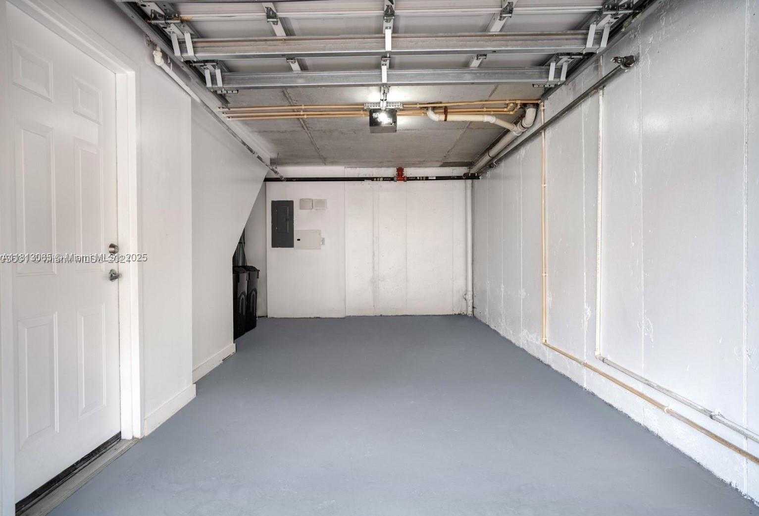 Small Image of 2965 NORTH EAST 185TH ST #1518, Aventura Number 17