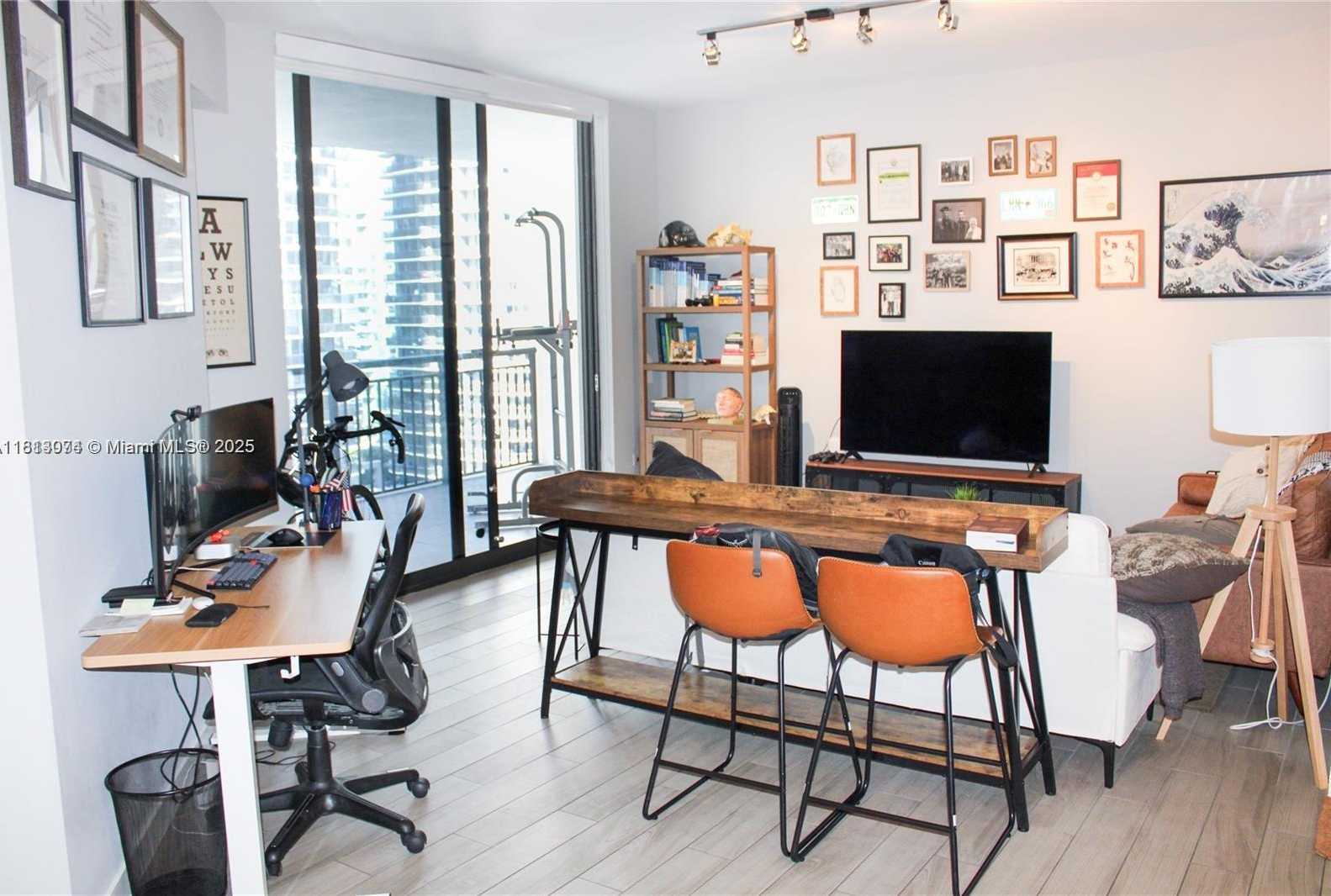 Small Image of 999 SOUTH WEST 1ST AVE #2101, Miami Number 17