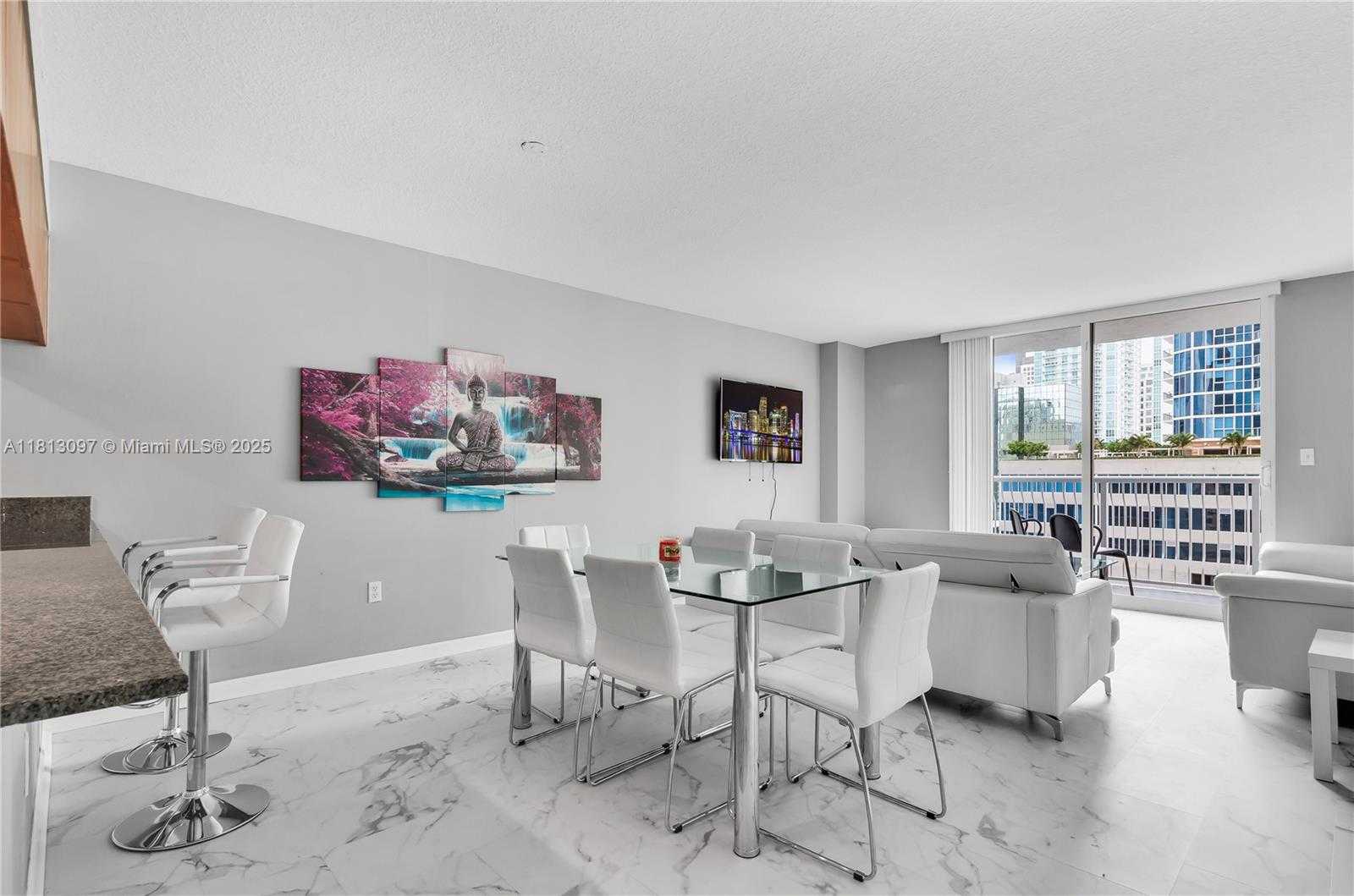Small Image of 1200 BRICKELL BAY DR #2122, Miami Number 13