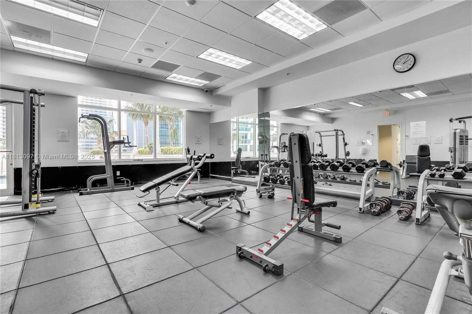 Small Image of 1200 BRICKELL BAY DR #2122, Miami Number 39