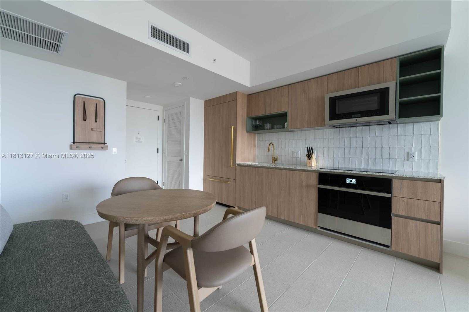 Small Image of 159 NORTH EAST 6TH ST #3004, Miami Number 16