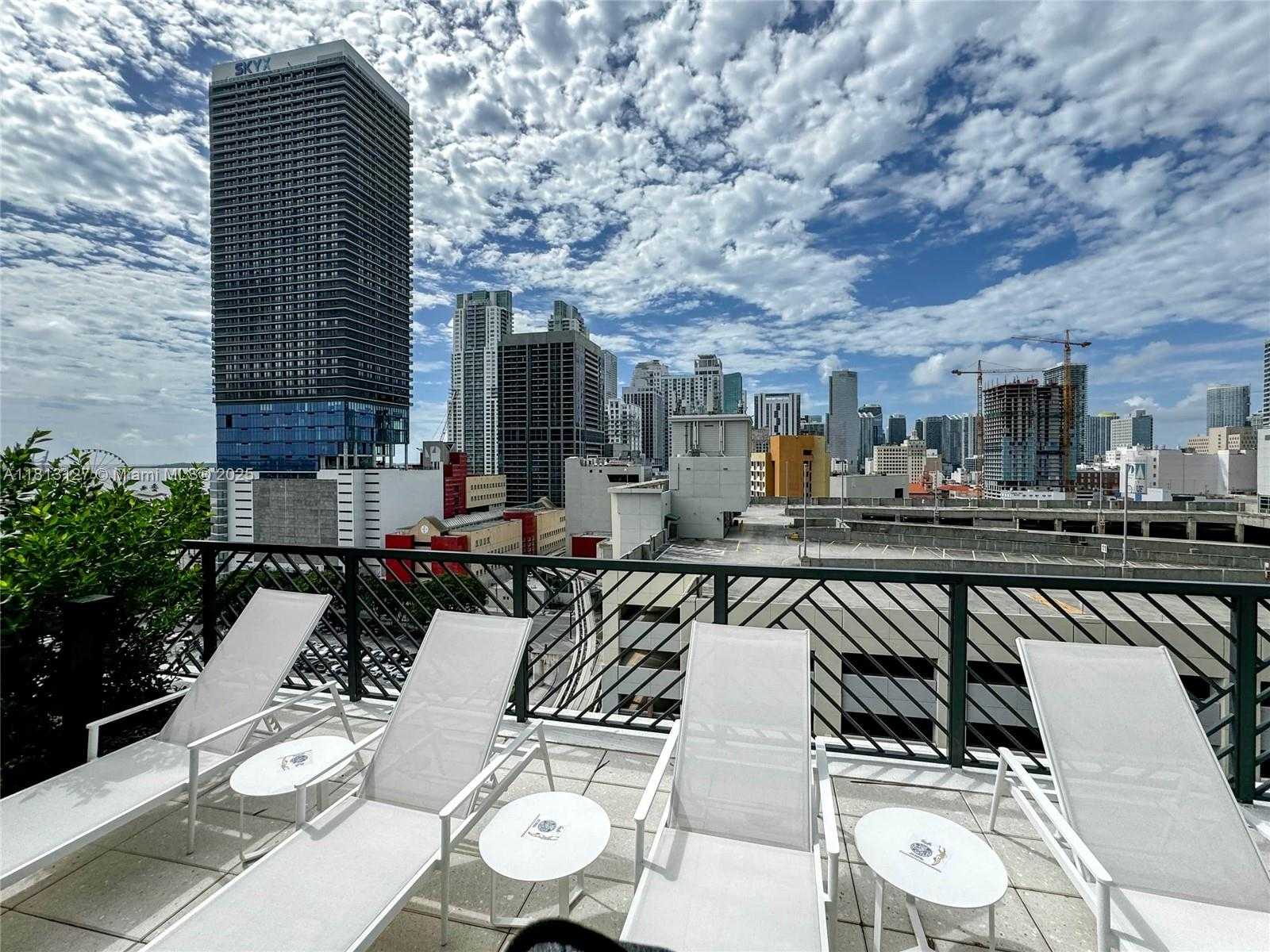 Small Image of 159 NORTH EAST 6TH ST #3004, Miami Number 22
