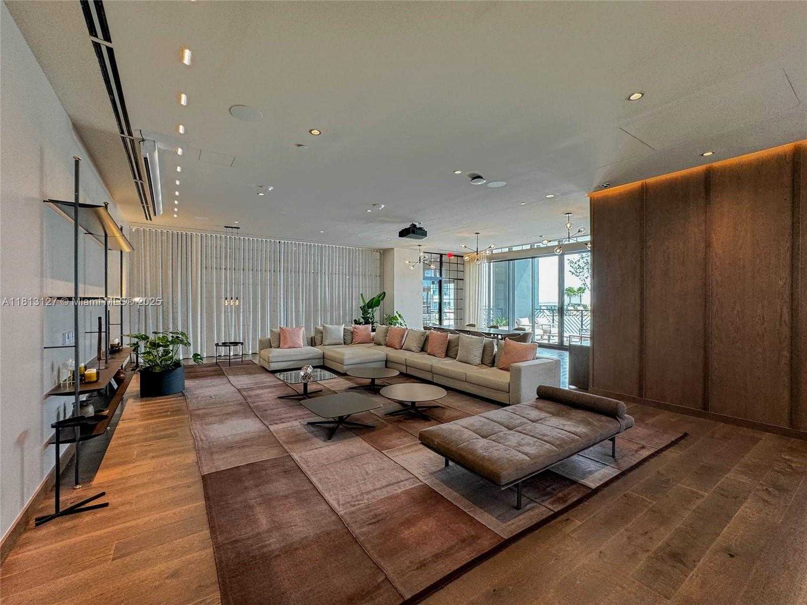 Small Image of 159 NORTH EAST 6TH ST #3004, Miami Number 30