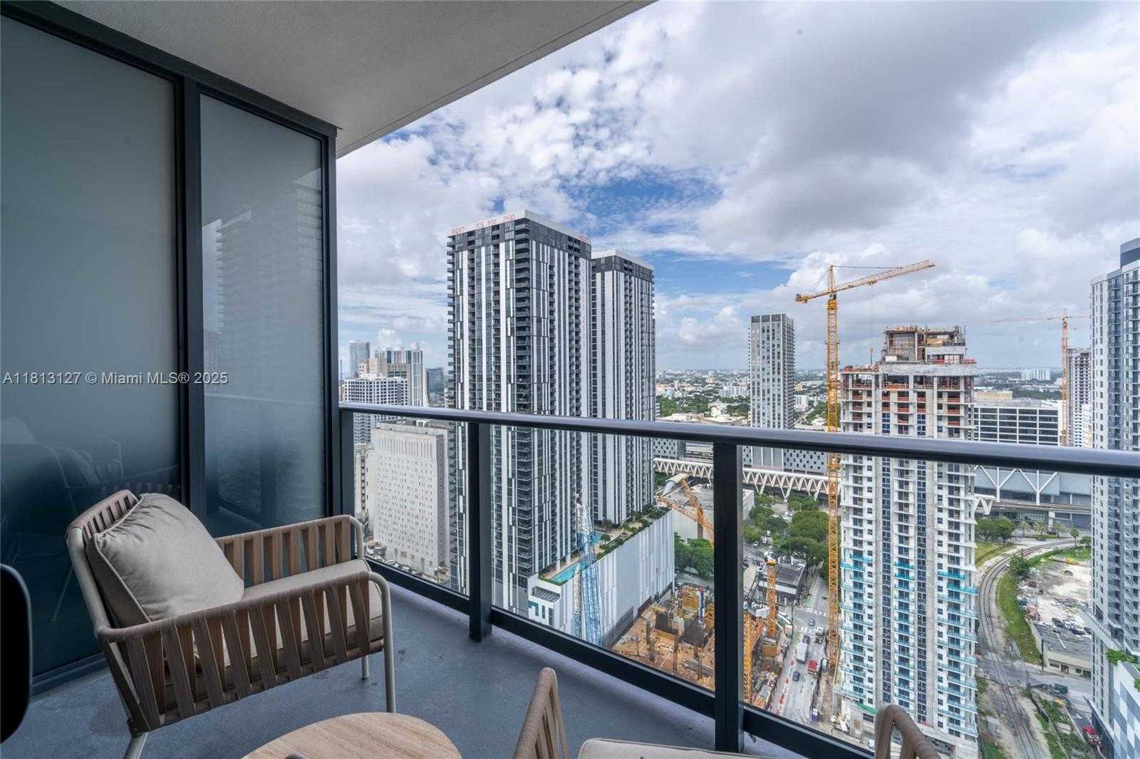 Small Image of 159 NORTH EAST 6TH ST #3004, Miami Number 5