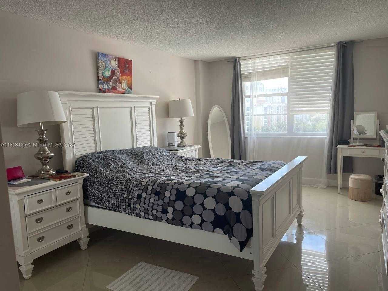 Small Image of 250 174TH ST #801, Sunny Isles Beach Number 12