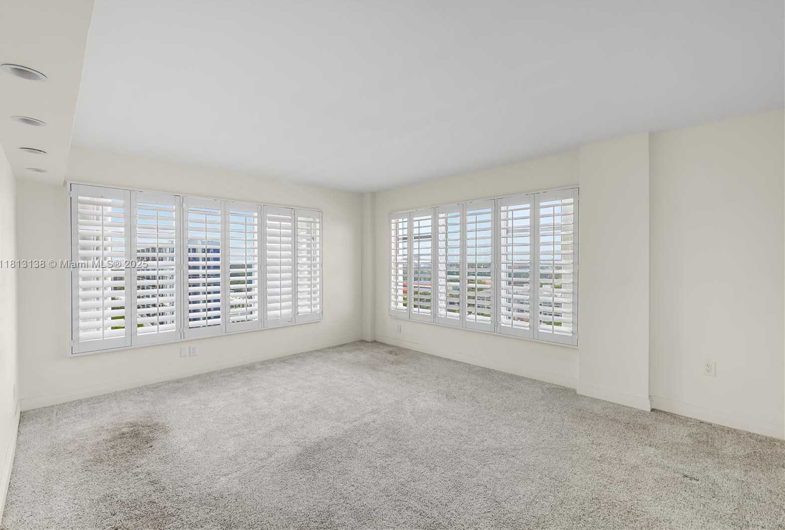 Small Image of 11111 BISCAYNE BLVD #16G, Miami Number 10