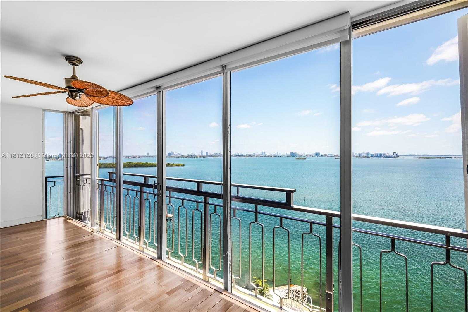 Small Image of 11111 BISCAYNE BLVD #16G, Miami Number 20