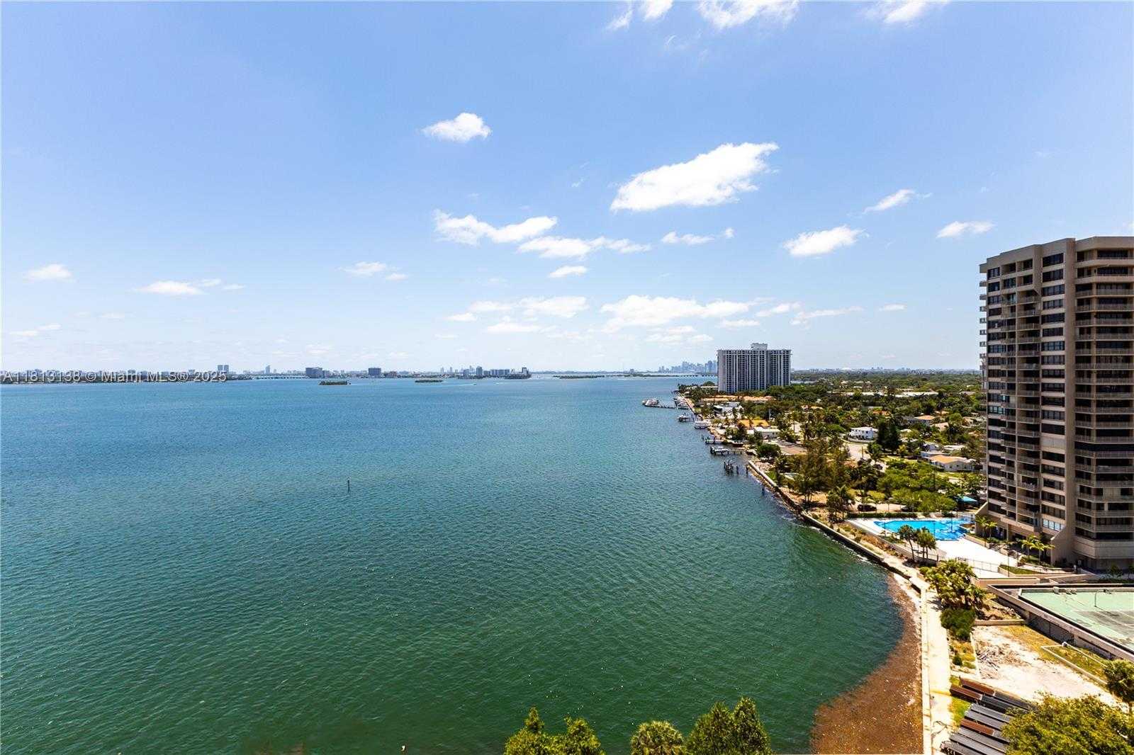 Small Image of 11111 BISCAYNE BLVD #16G, Miami Number 3