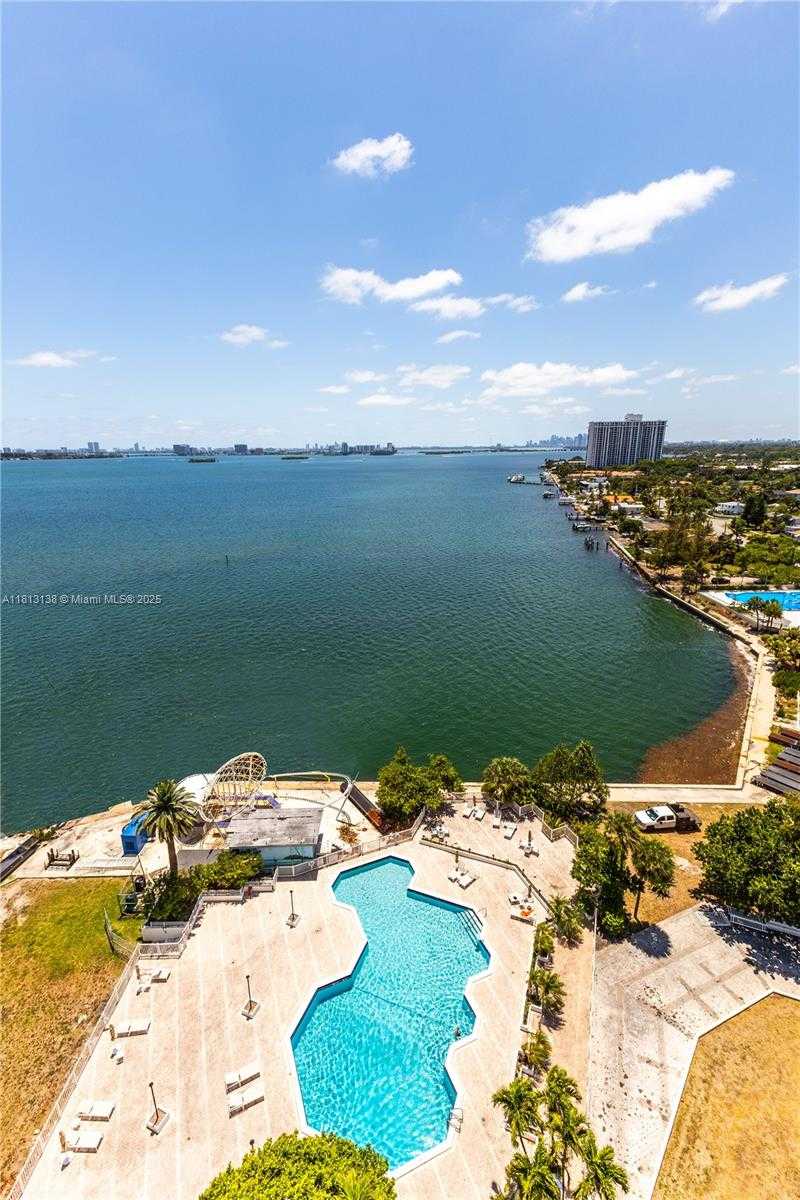 Small Image of 11111 BISCAYNE BLVD #16G, Miami Number 34