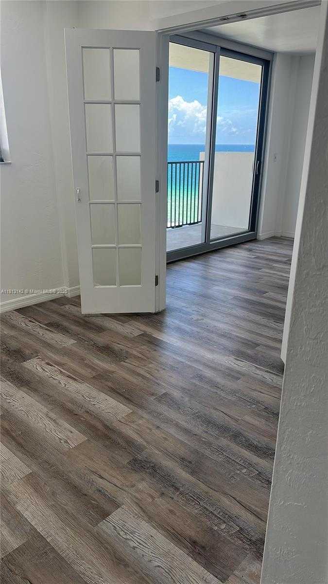 Small Image of 9273 COLLINS AVE #1107, Surfside Number 18