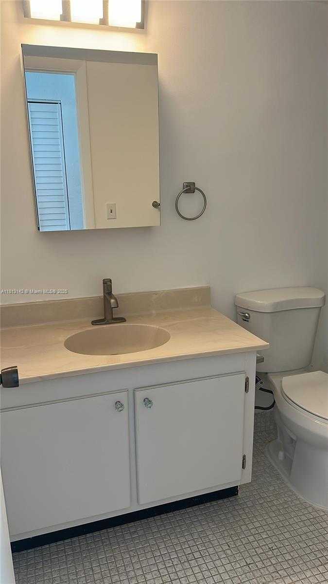 Small Image of 9273 COLLINS AVE #1107, Surfside Number 20