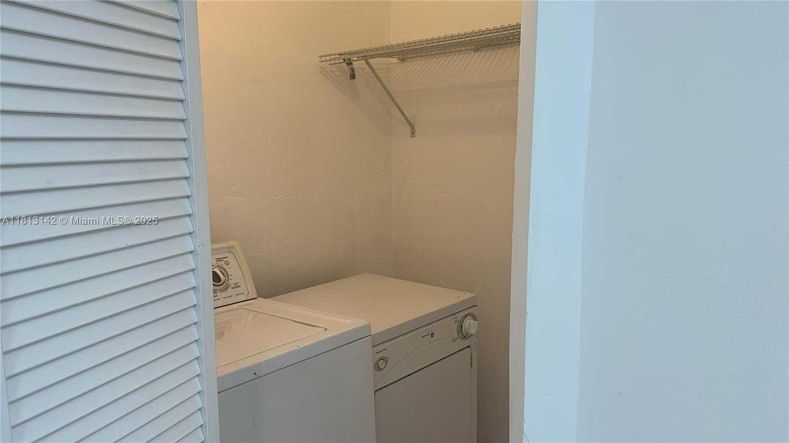 Small Image of 9273 COLLINS AVE #1107, Surfside Number 27