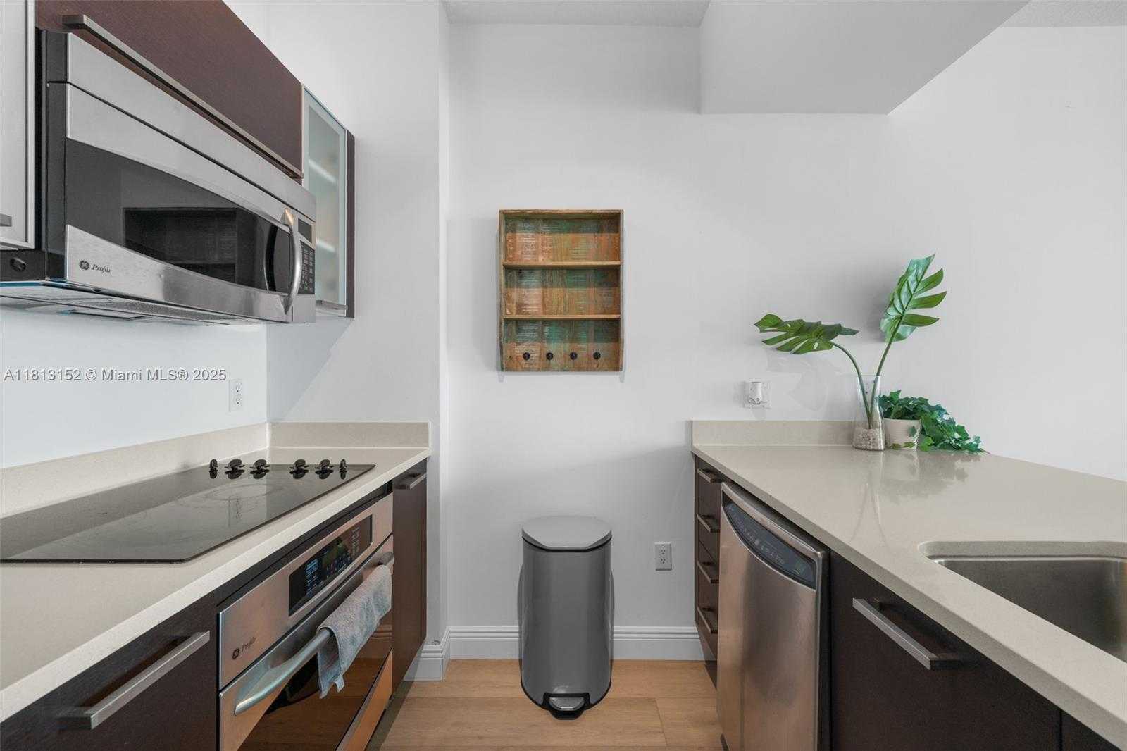 Small Image of 333 NORTH EAST 24TH ST #1105, Miami Number 11
