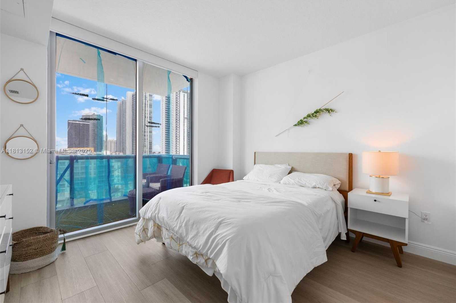 Small Image of 333 NORTH EAST 24TH ST #1105, Miami Number 17