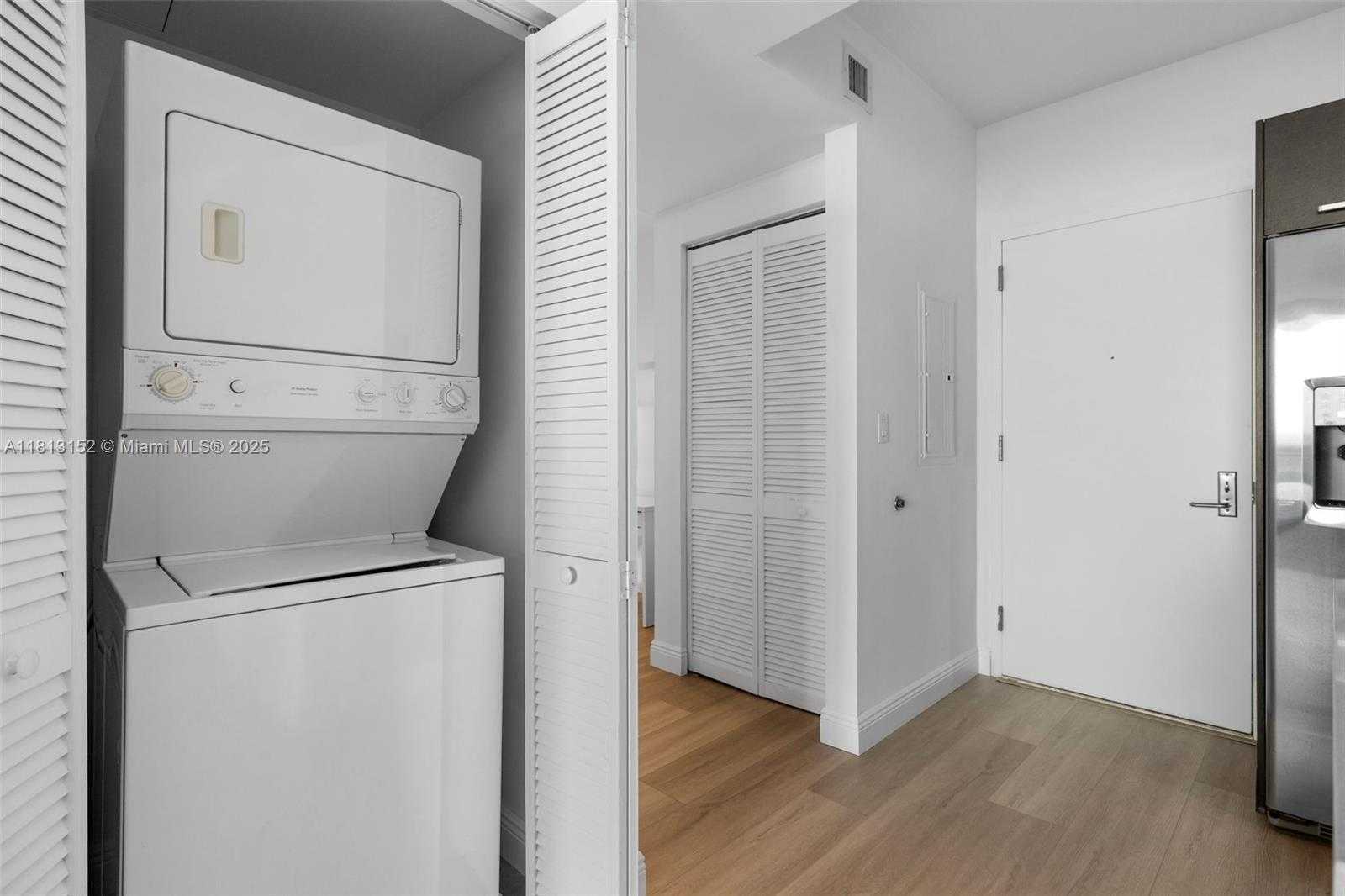 Small Image of 333 NORTH EAST 24TH ST #1105, Miami Number 25
