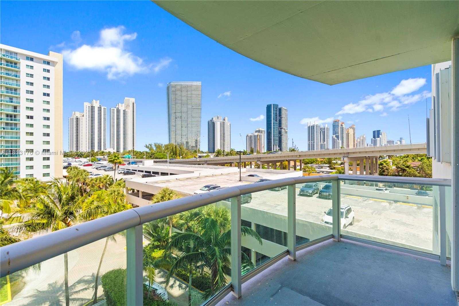 Small Image of 19390 COLLINS AVE #502, Sunny Isles Beach Number 25