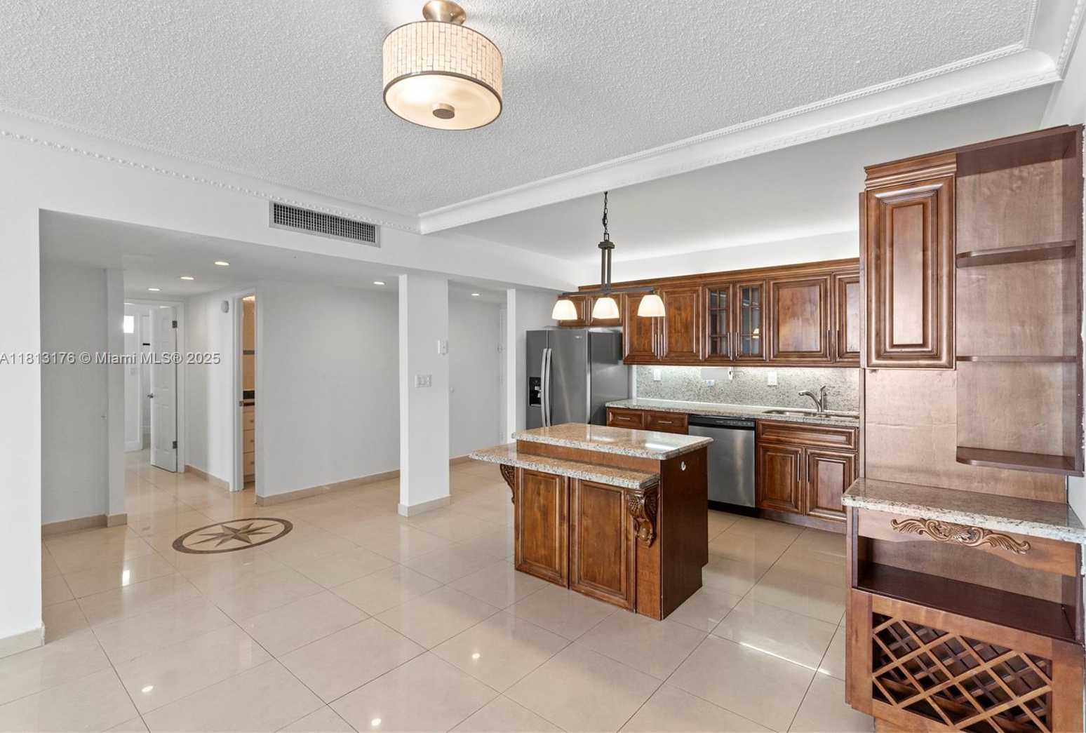 Small Image of 19390 COLLINS AVE #502, Sunny Isles Beach Number 9