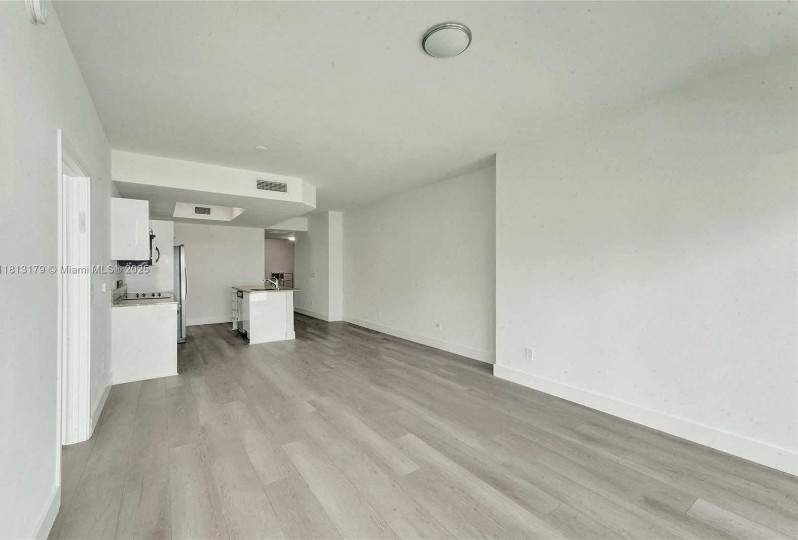 Small Image of 888 BISCAYNE BLVD #1805, Miami Number 26