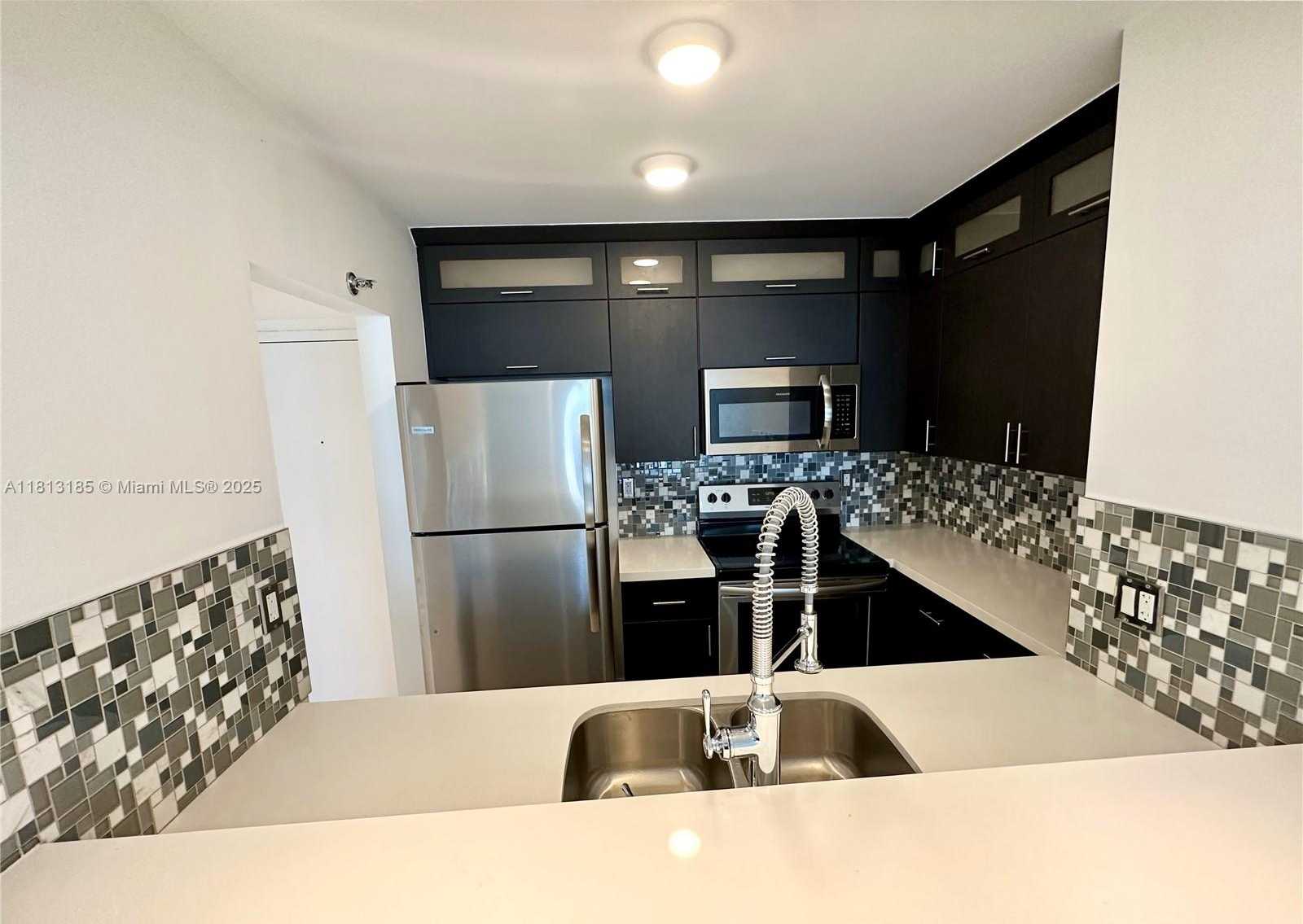 Small Image of 850 NORTH MIAMI AVE #W-1107, Miami Number 3