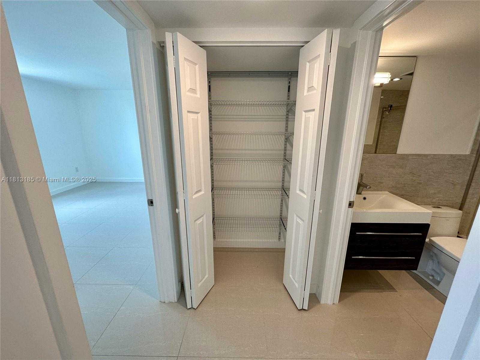 Small Image of 850 NORTH MIAMI AVE #W-1107, Miami Number 5