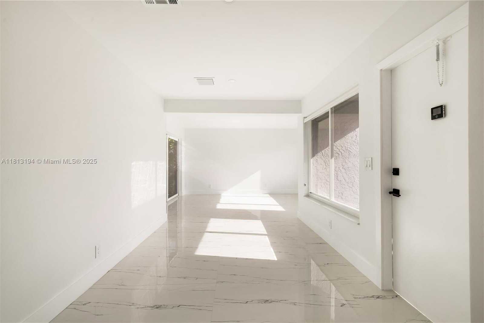 Small Image of 2111 NORTH 14TH CT, Hollywood Number 13