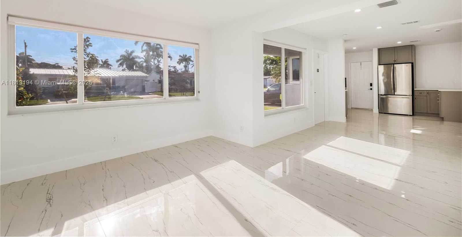 Small Image of 2111 NORTH 14TH CT, Hollywood Number 18