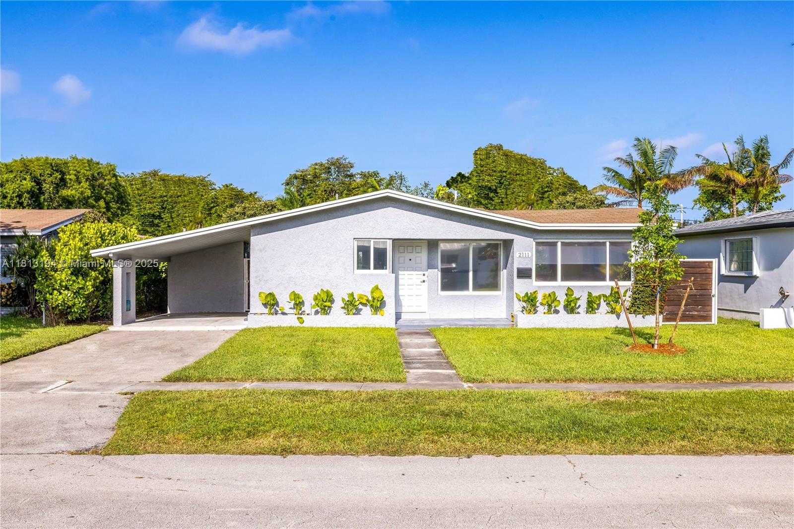 Small Image of 2111 NORTH 14TH CT, Hollywood Number 7