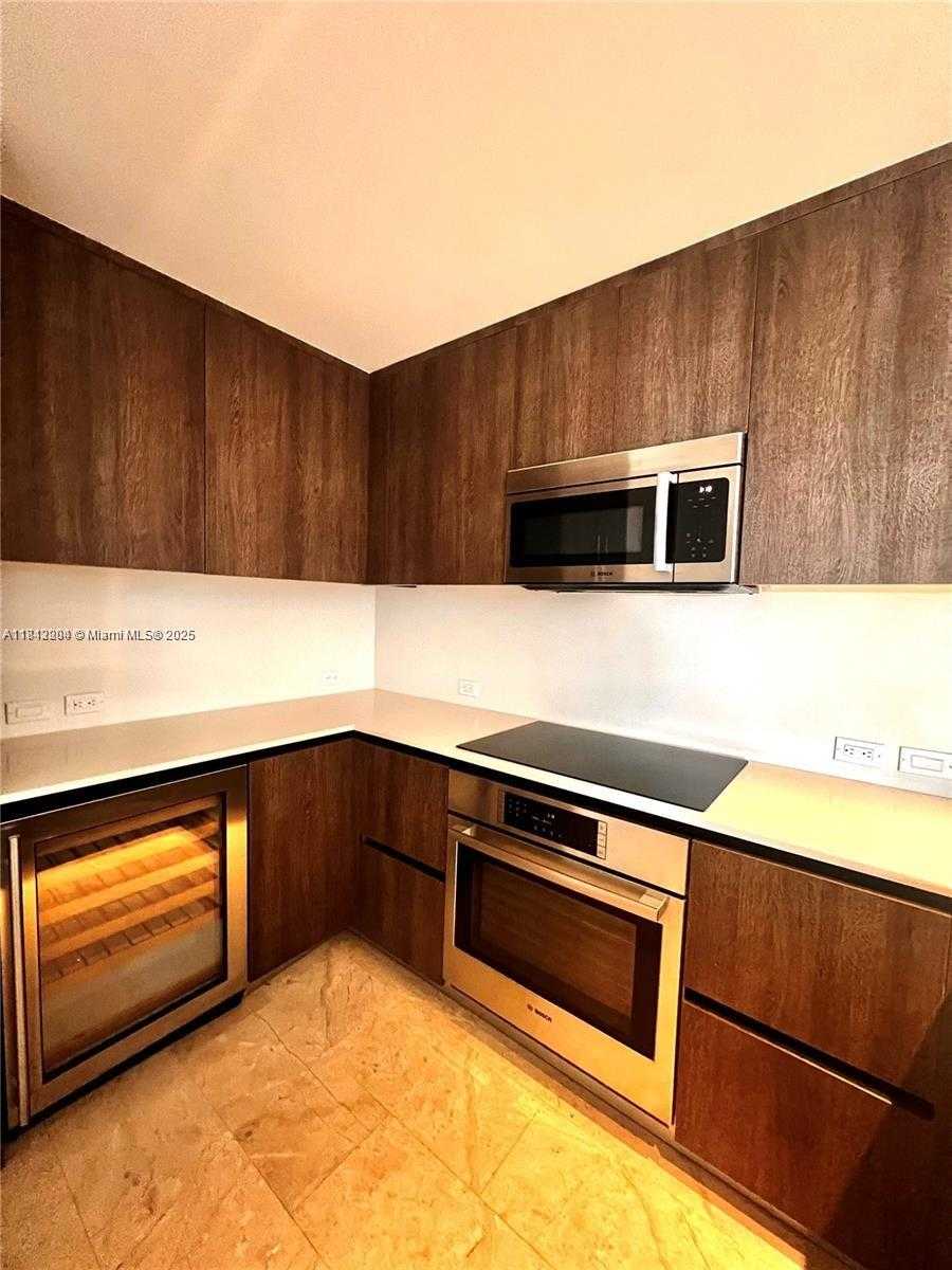 Small Image of 88 SOUTH WEST 7TH ST #803, Miami Number 6