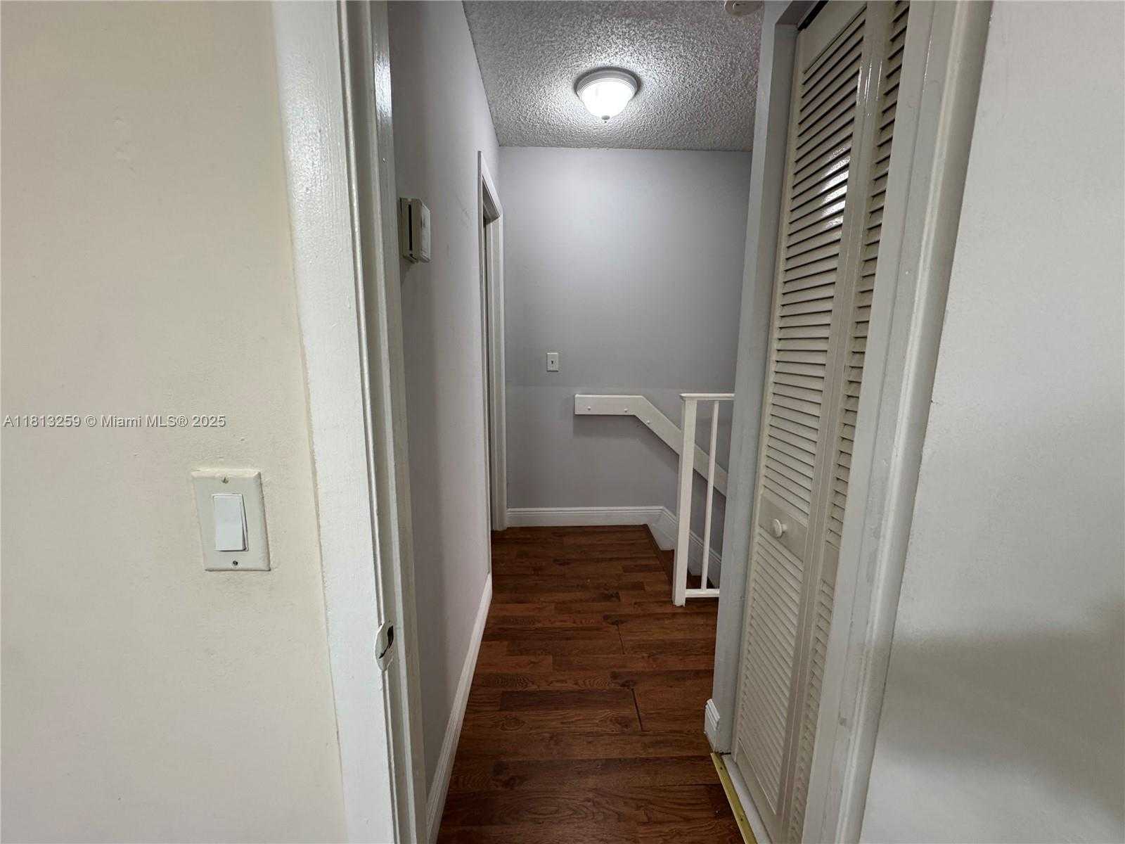Small Image of 2610 WEST 76TH ST #205, Hialeah Number 15