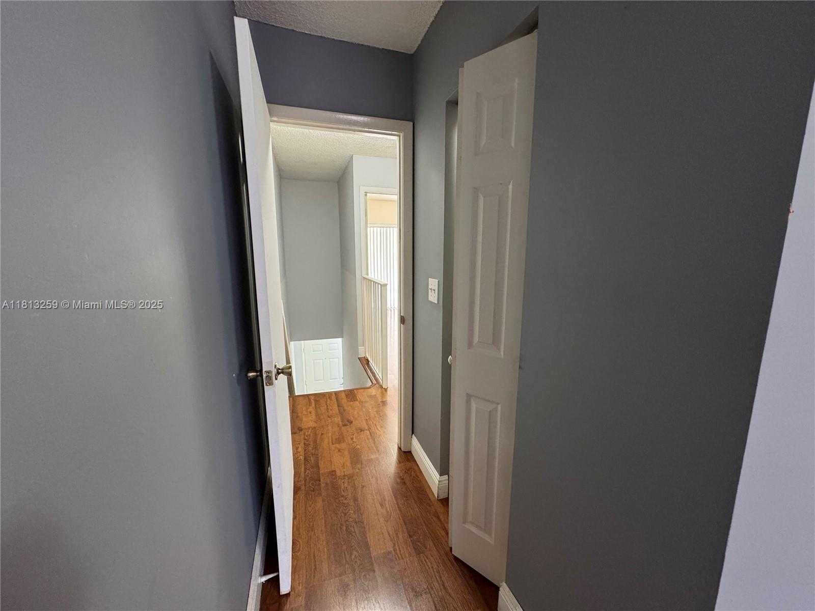 Small Image of 2610 WEST 76TH ST #205, Hialeah Number 16